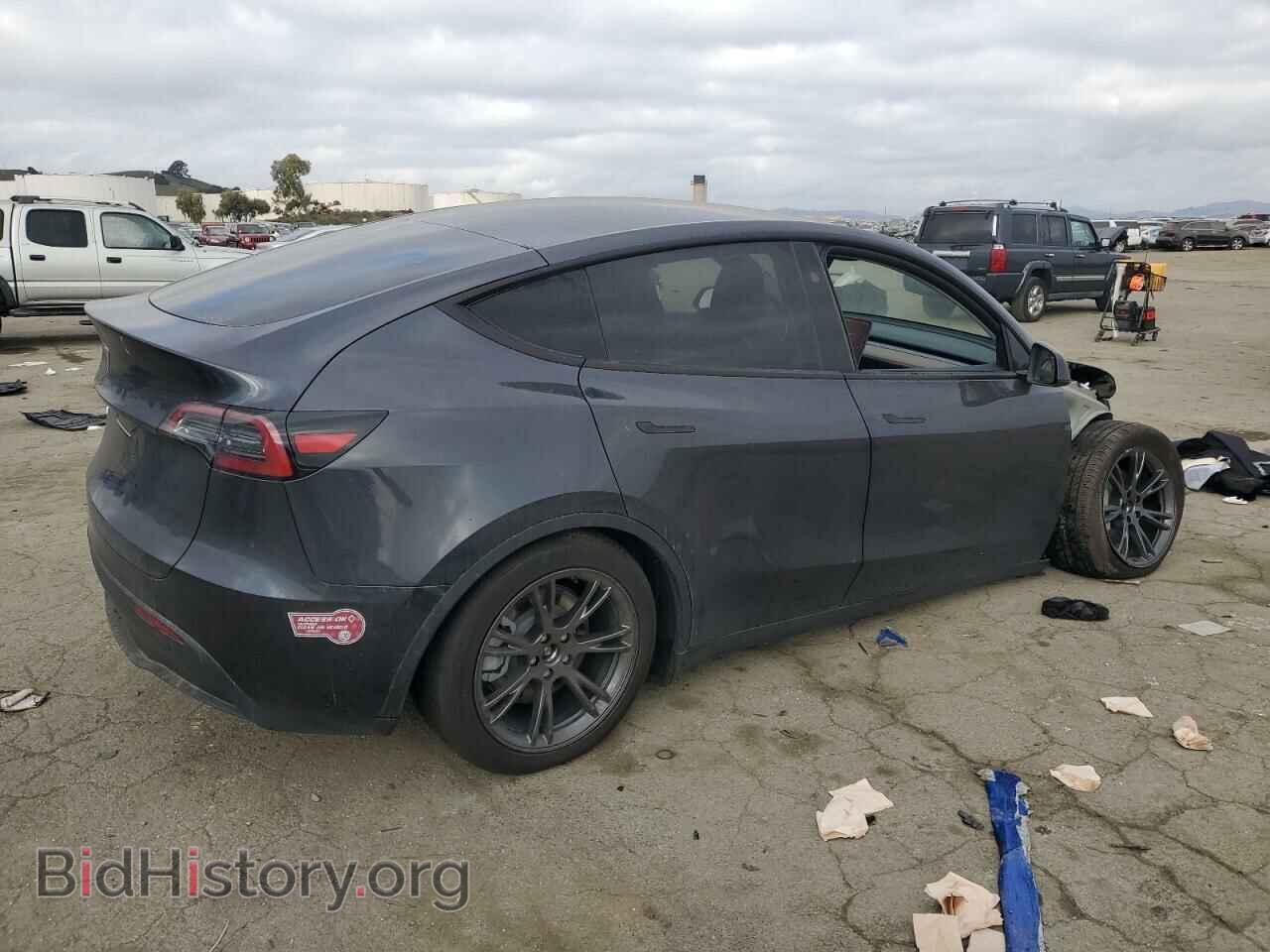 2025 TESLA MODEL Y - VIN: 7SAYGDED6SF227475 - Фото 3
