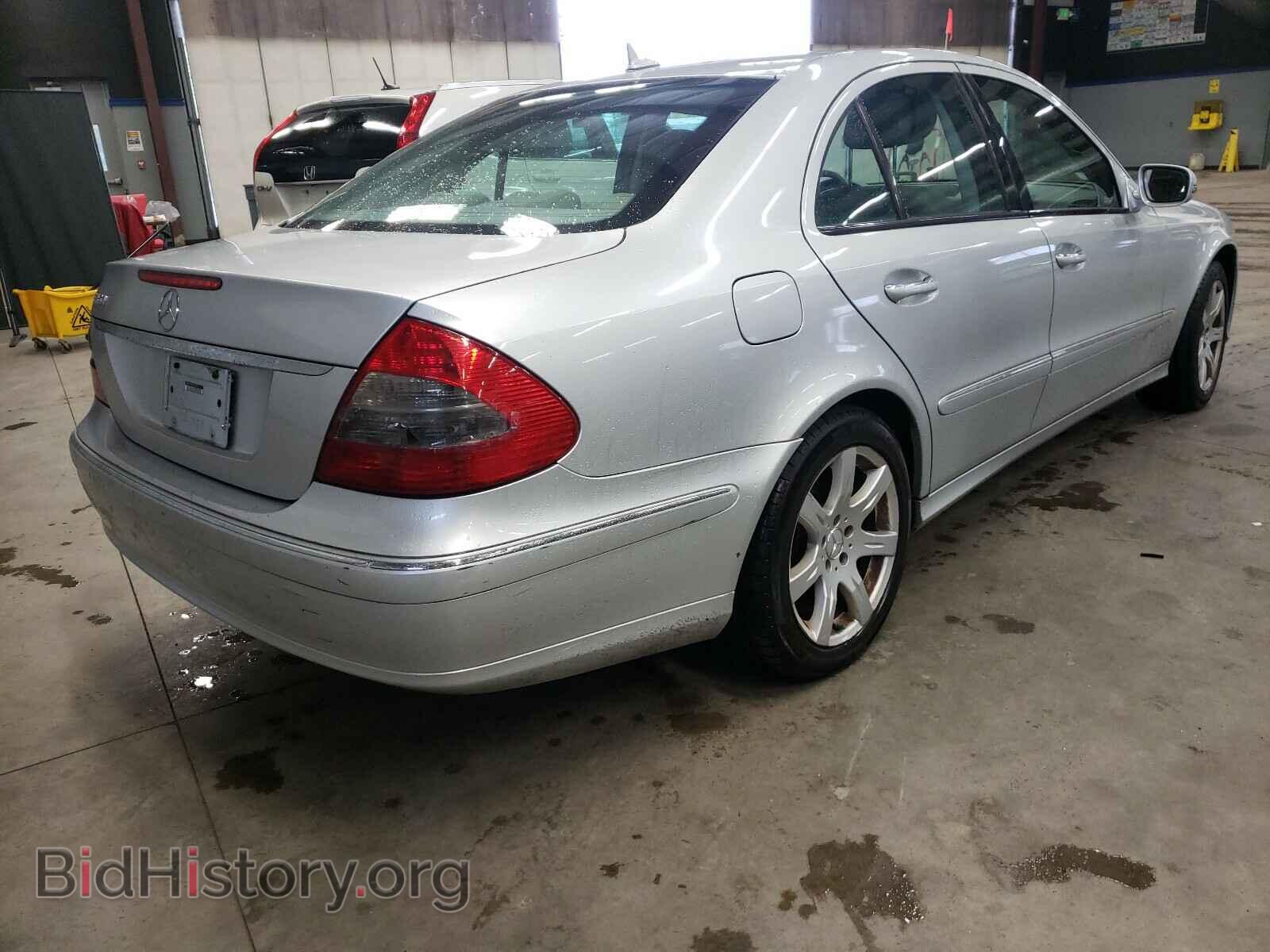 2007 MERCEDES-BENZ E CLASS - VIN: WDBUF56X47B039320 - Фото 4