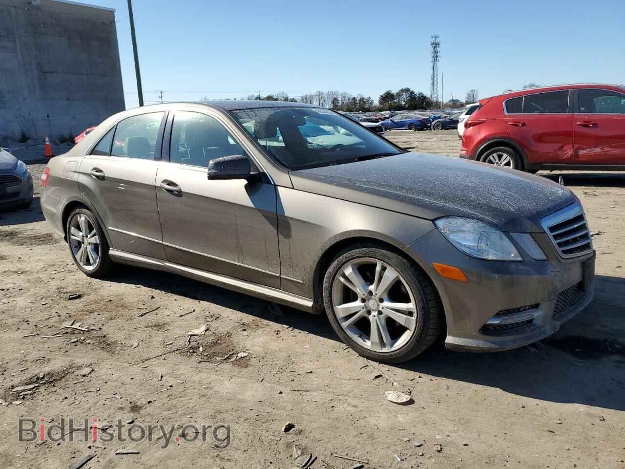 2013 MERCEDES-BENZ E-CLASS - VIN: WDDHF8JB2DA746357 - Фото 4
