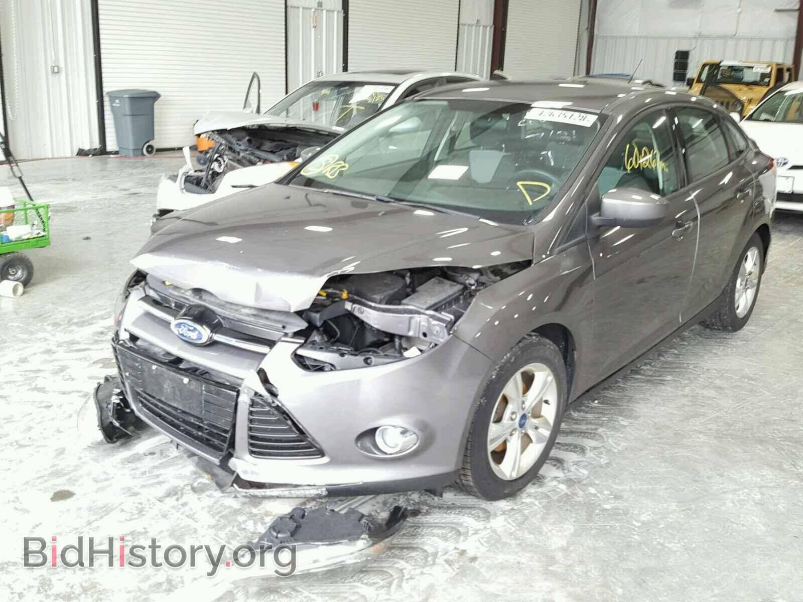 2012 Ford FOCUS (VIN 1FAHP3F20CL227268) — photo 2 of 10