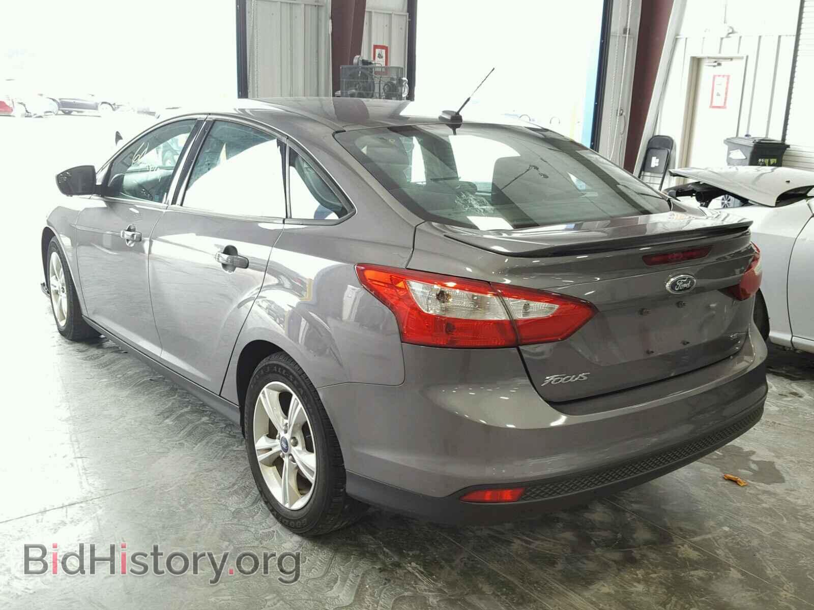 2012 Ford FOCUS (VIN 1FAHP3F20CL227268) — photo 3 of 10
