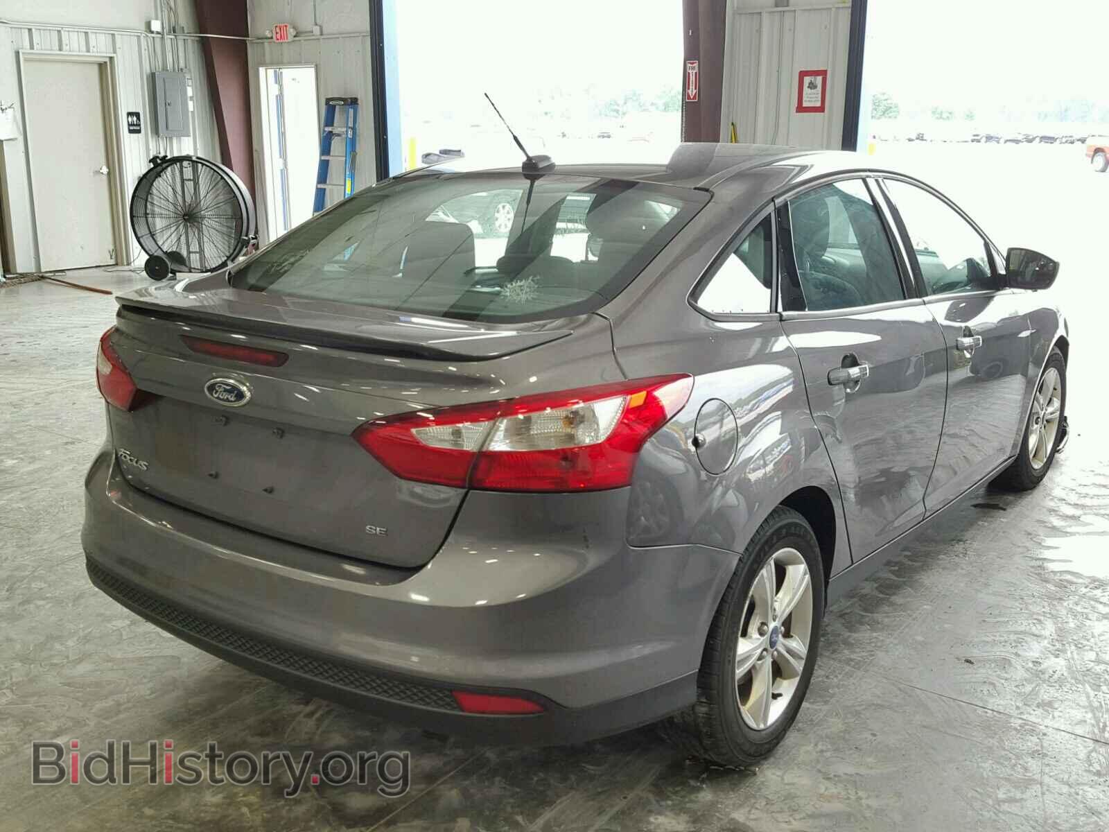 2012 Ford FOCUS (VIN 1FAHP3F20CL227268) — photo 4 of 10