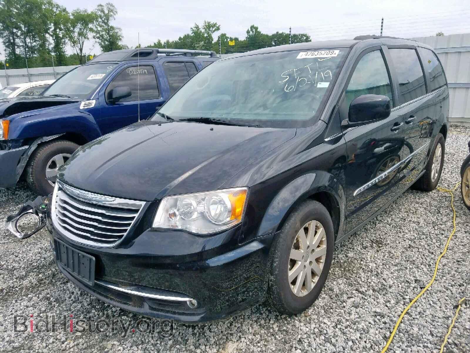 2013 CHRYSLER TOWN & COU - VIN: 2C4RC1BG4DR573476 - Фото 2
