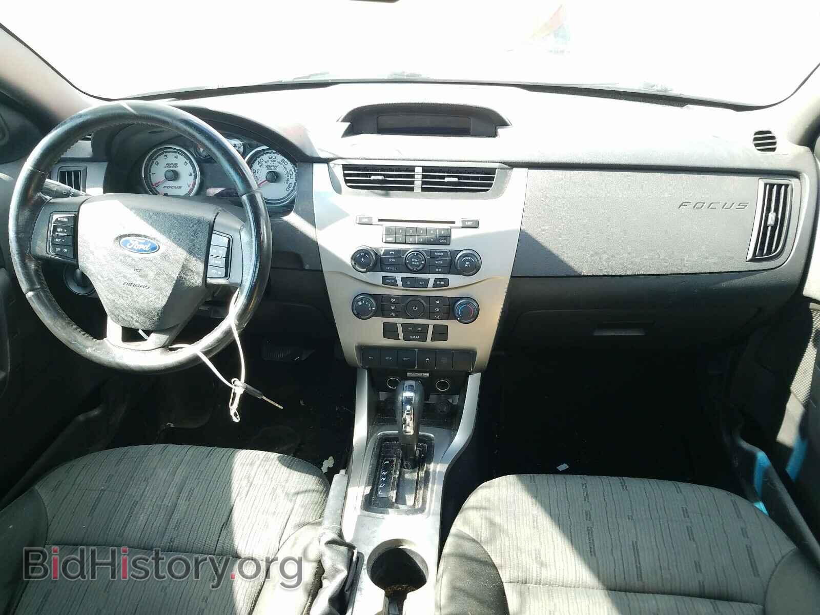 2009 FORD FOCUS - VIN: 1FAHP35N99W208091 - Фото 9
