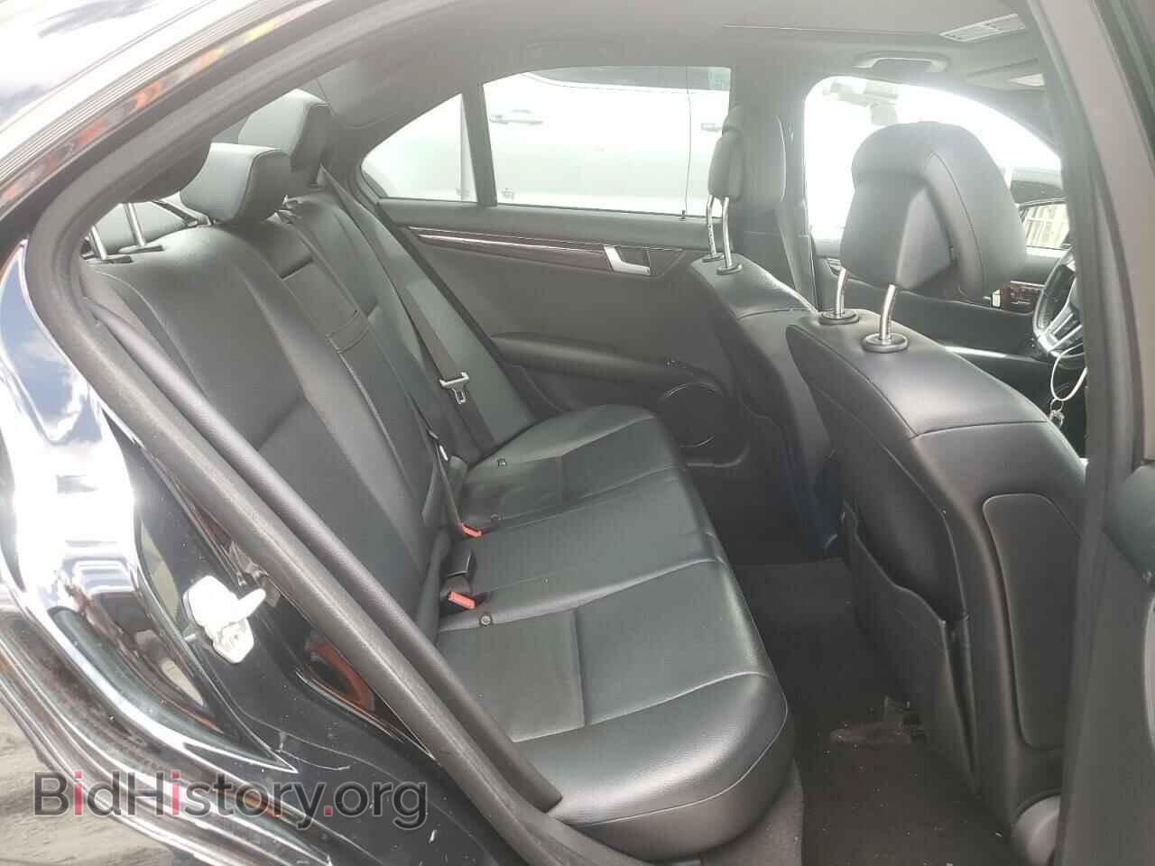 2012 MERCEDES-BENZ C-CLASS - VIN: WDDGF4HB3CA680247 - Фото 6