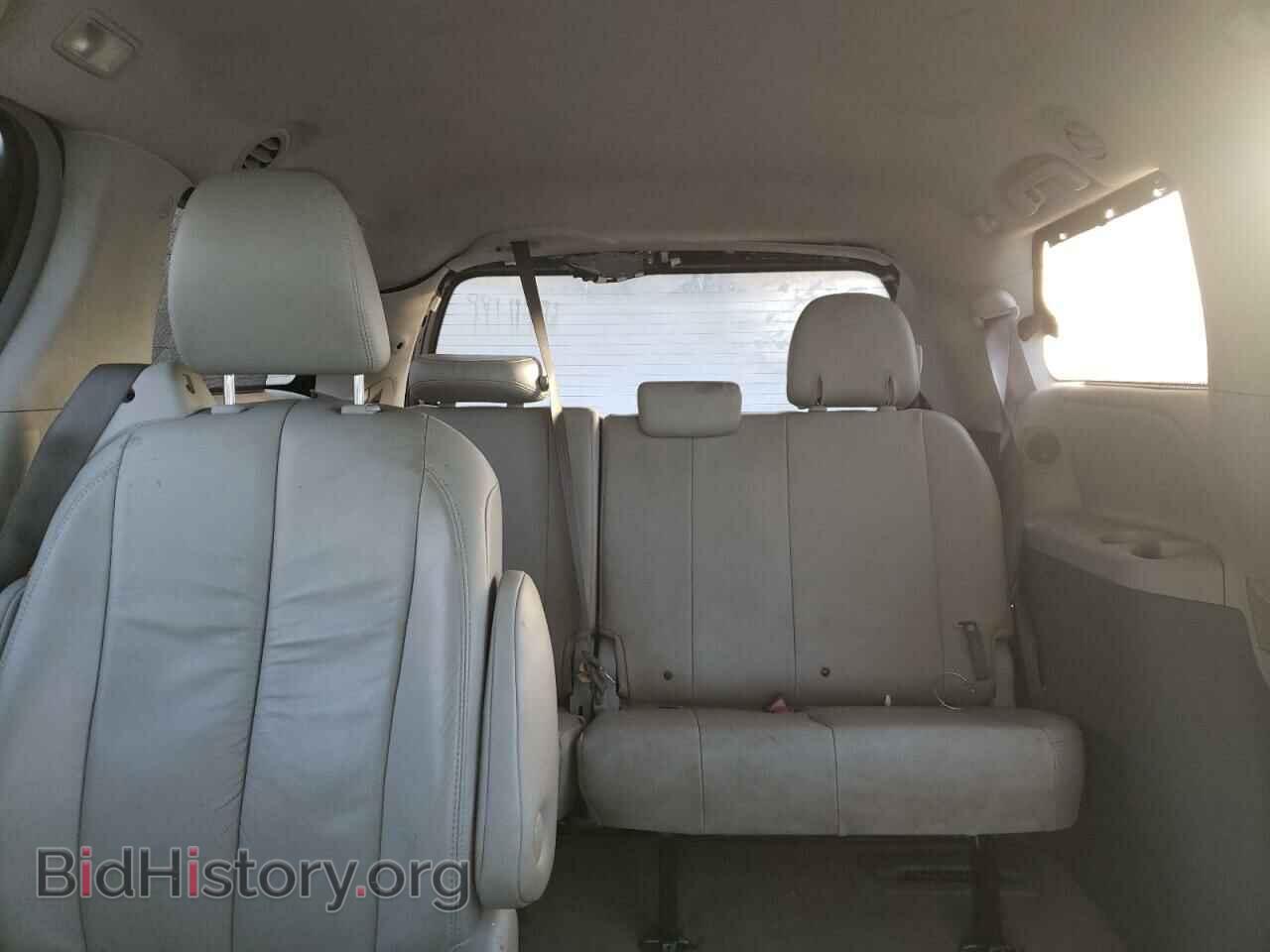 2012 TOYOTA All Models - VIN: 5TDDK3DC0CS032028 - Фото 10