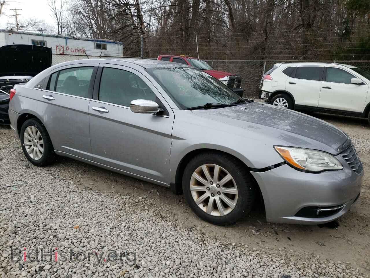 2013 CHRYSLER 200 - VIN: 1C3CCBCG3DN744147 - Photo 4