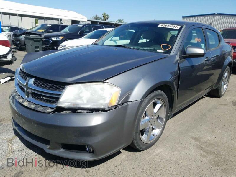 2011 Dodge AVENGER (VIN 1B3BD2FG5BN591463) — photo 2 of 10