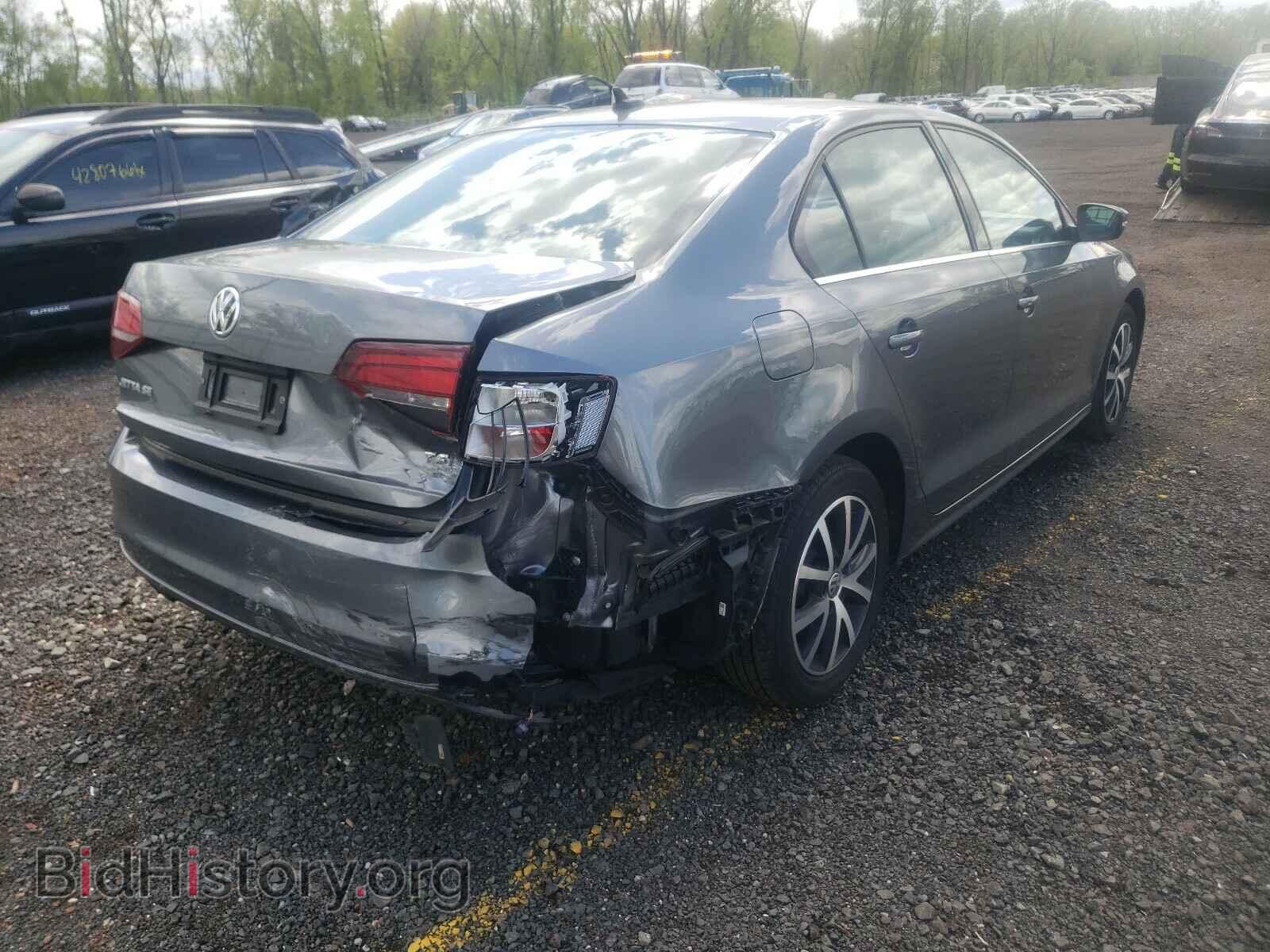 2017 VOLKSWAGEN JETTA - VIN: 3VWB67AJ8HM223321 - Фото 4