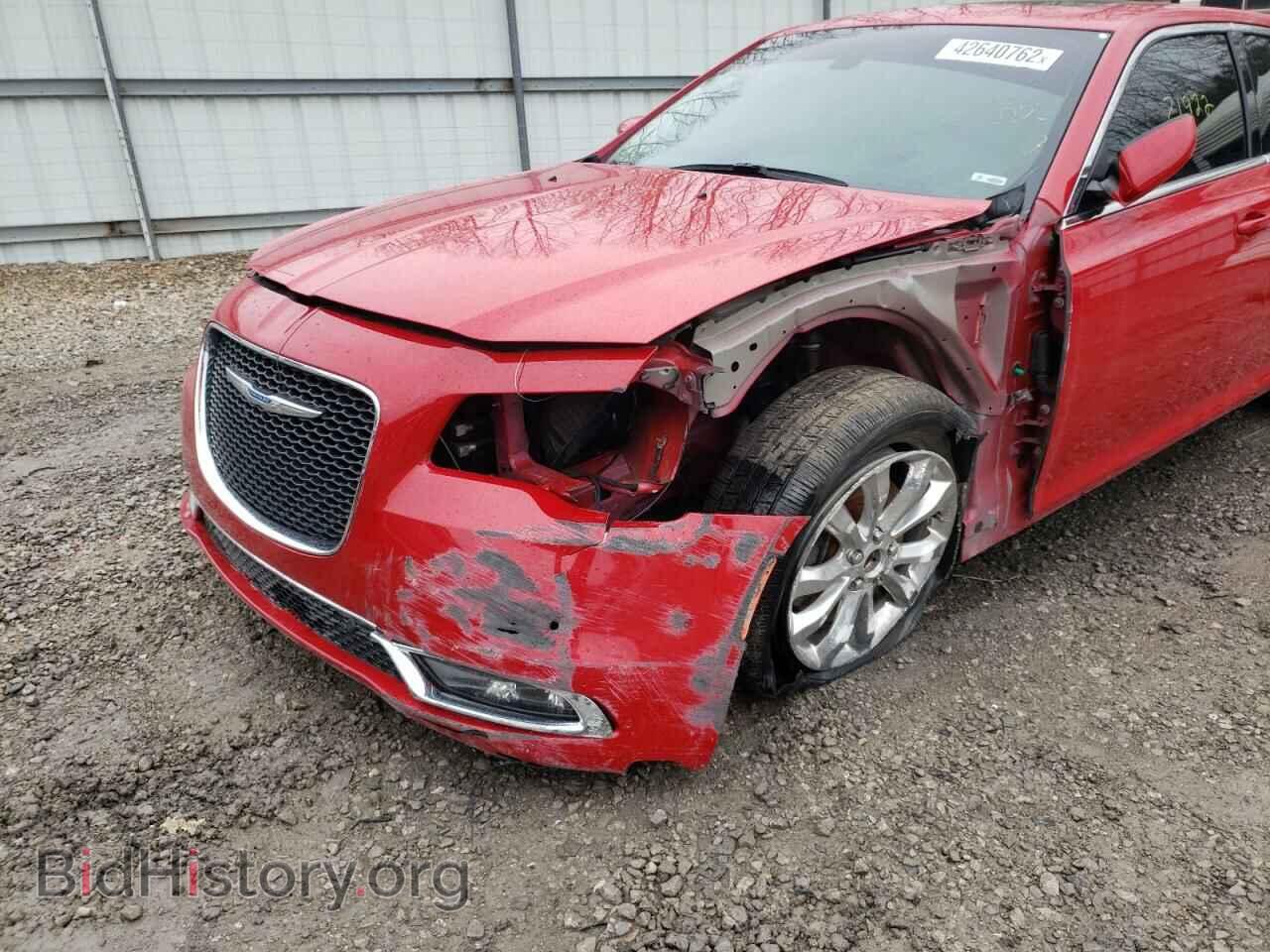 2017 CHRYSLER 300 - VIN: 2C3CCARGXHH647995 - Фото 9