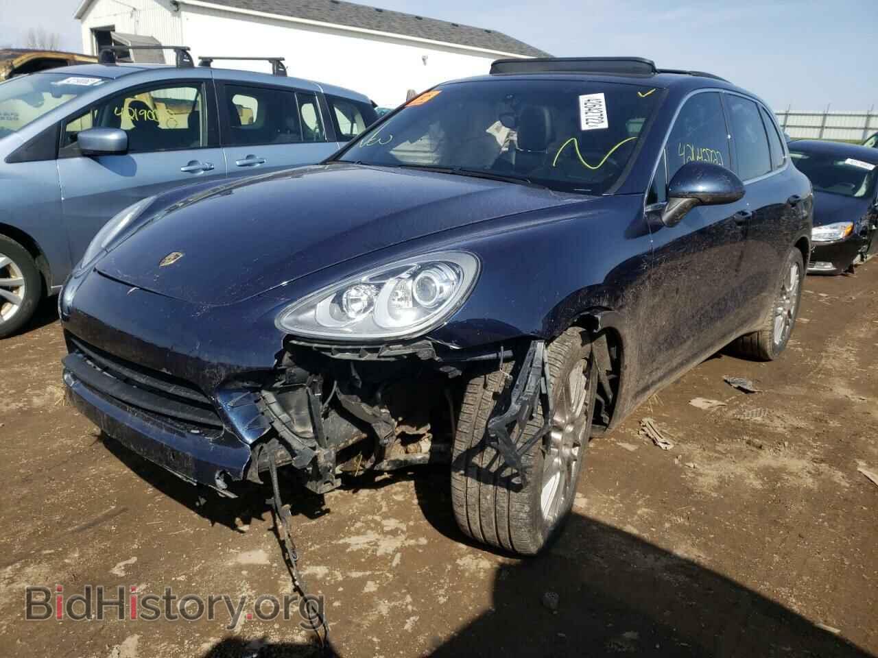 2011 PORSCHE CAYENNE - VIN: WP1AB2A20BLA55932 - Фото 2