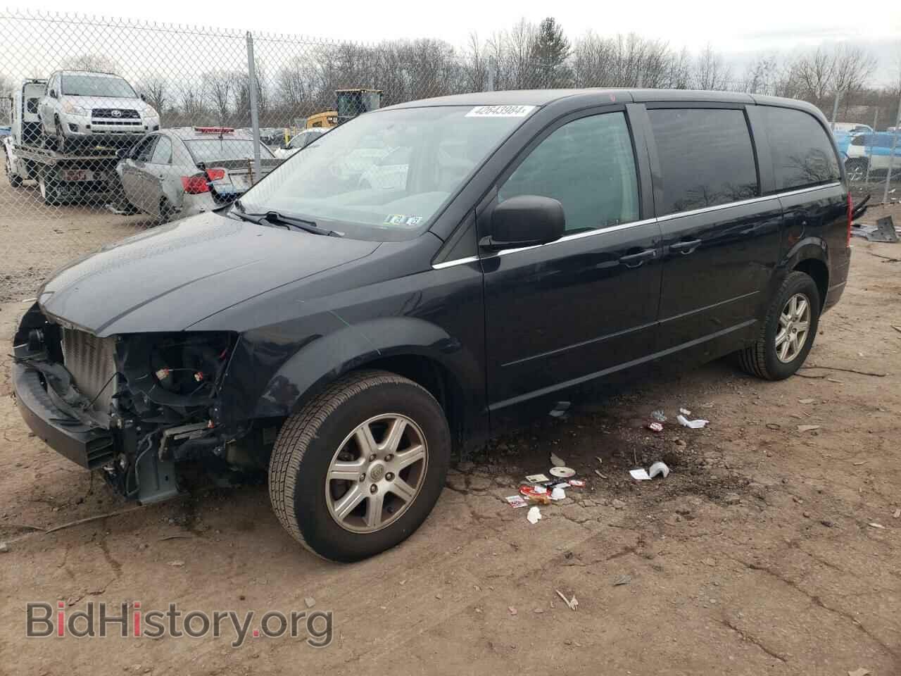Photo 2A4RR2D12AR357404 - CHRYSLER MINIVAN 2010