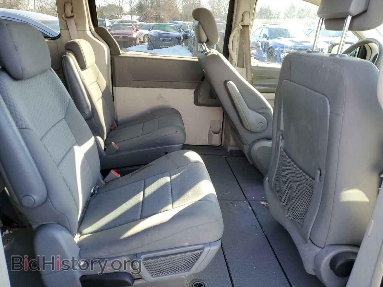 2010 CHRYSLER MINIVAN - VIN: 2A4RR2D12AR357404 - Фото 11
