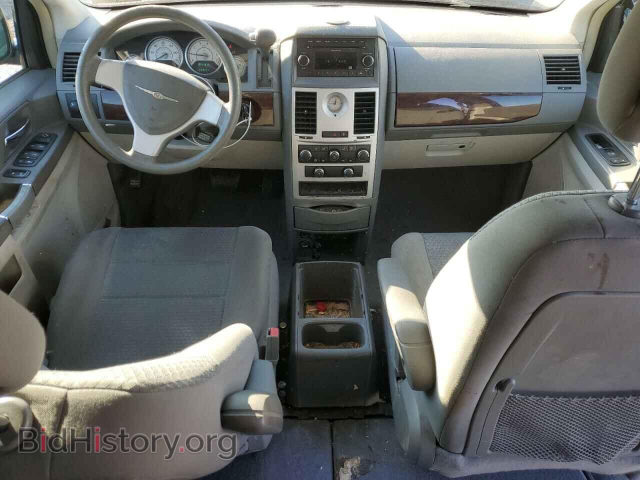 2010 CHRYSLER MINIVAN - VIN: 2A4RR2D12AR357404 - Фото 8