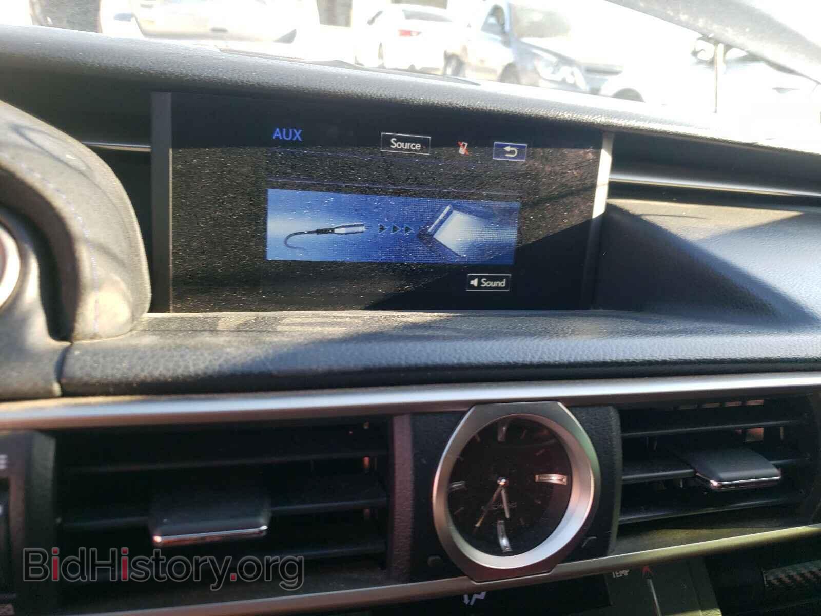 2015 LEXUS RC - VIN: JTHHP5BC8F5002673 - Photo 9