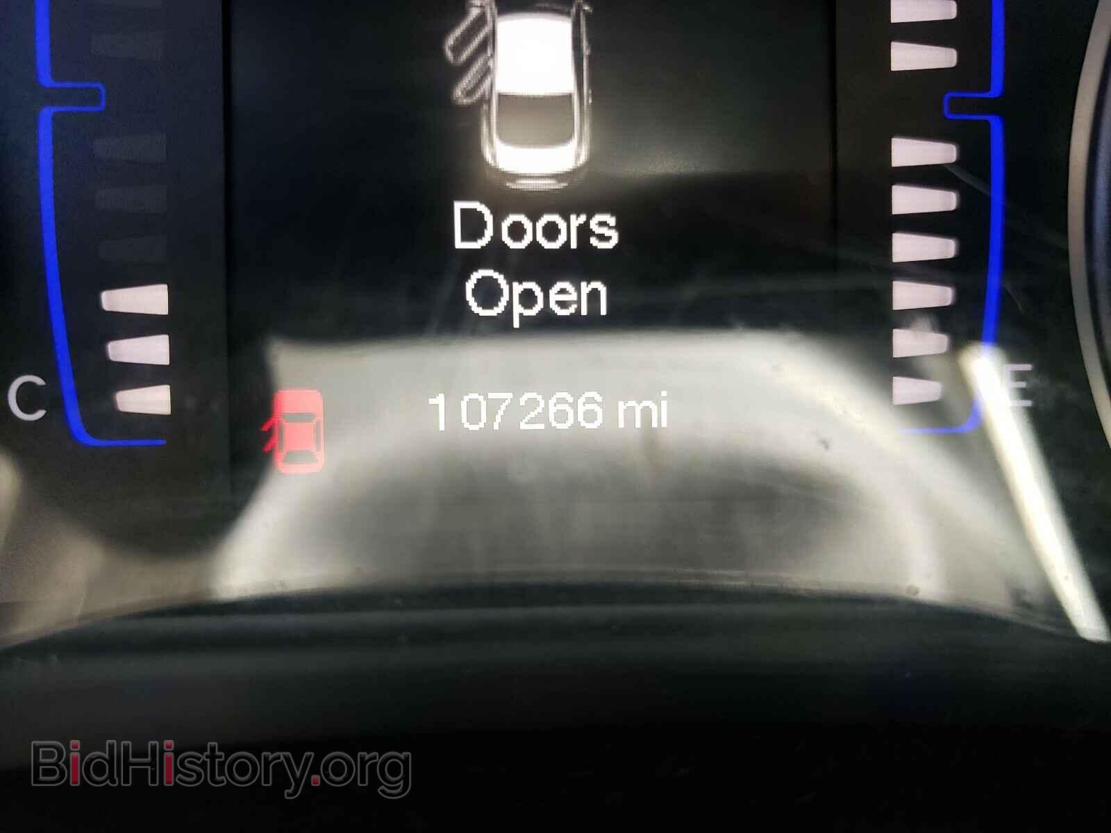 2015 CHRYSLER 200 - VIN: 1C3CCCBB4FN747461 - Photo 8