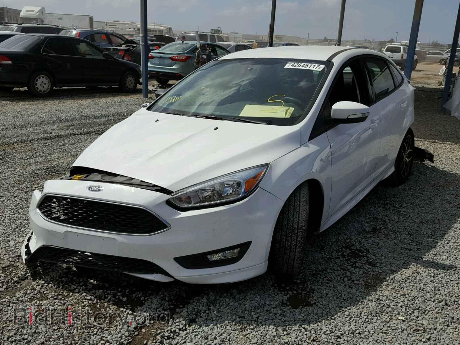 2016 FORD FOCUS - VIN: 1FADP3F27GL262992 - Photo 2