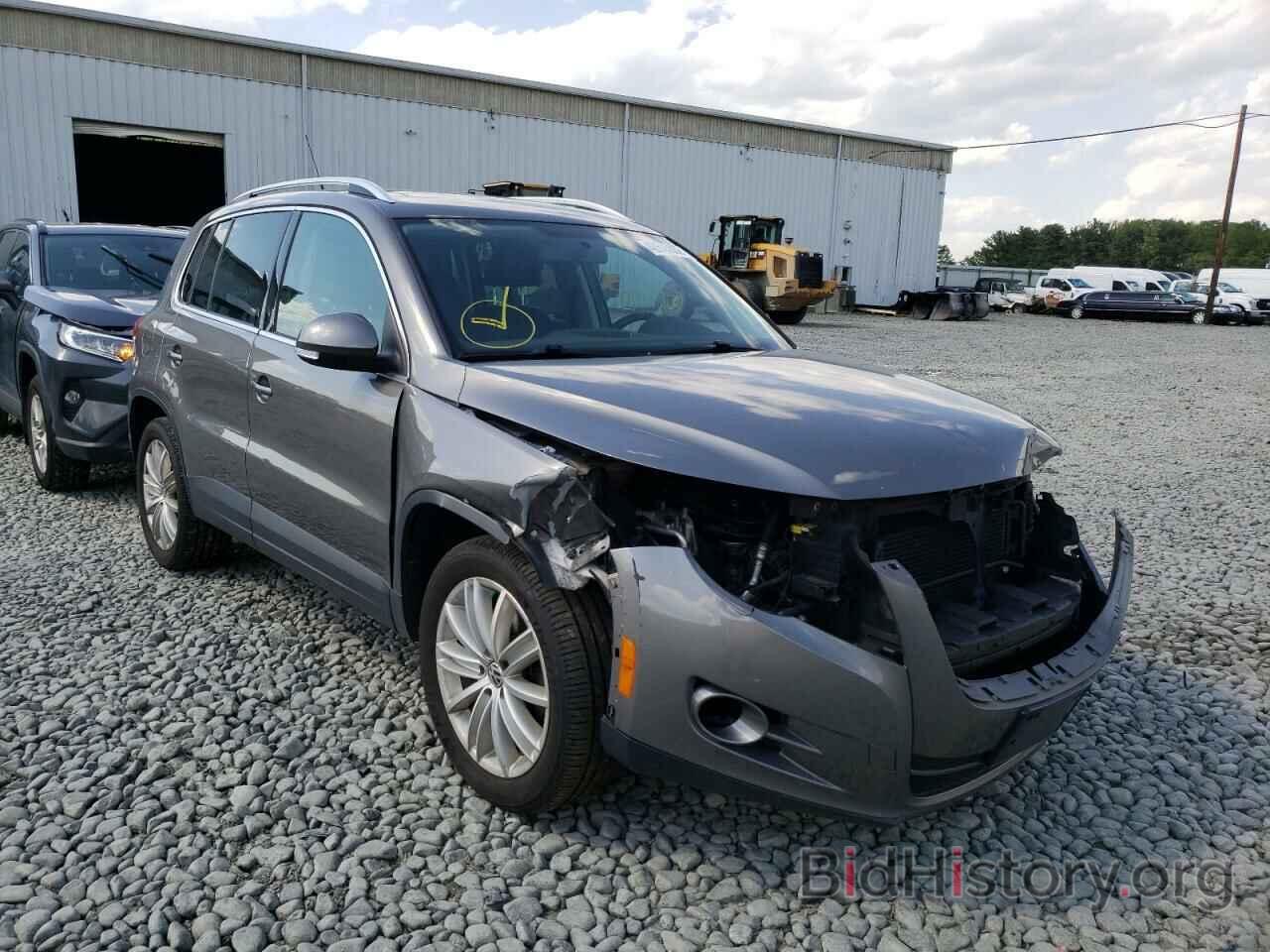 Photo WVGBV7AX3BW546799 - VOLKSWAGEN TIGUAN 2011