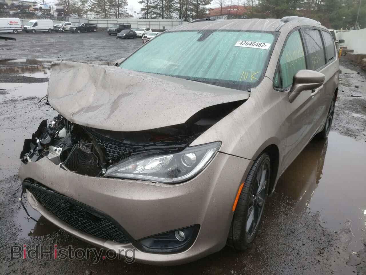 2018 CHRYSLER PACIFICA - VIN: 2C4RC1FG3JR237193 - Фото 2