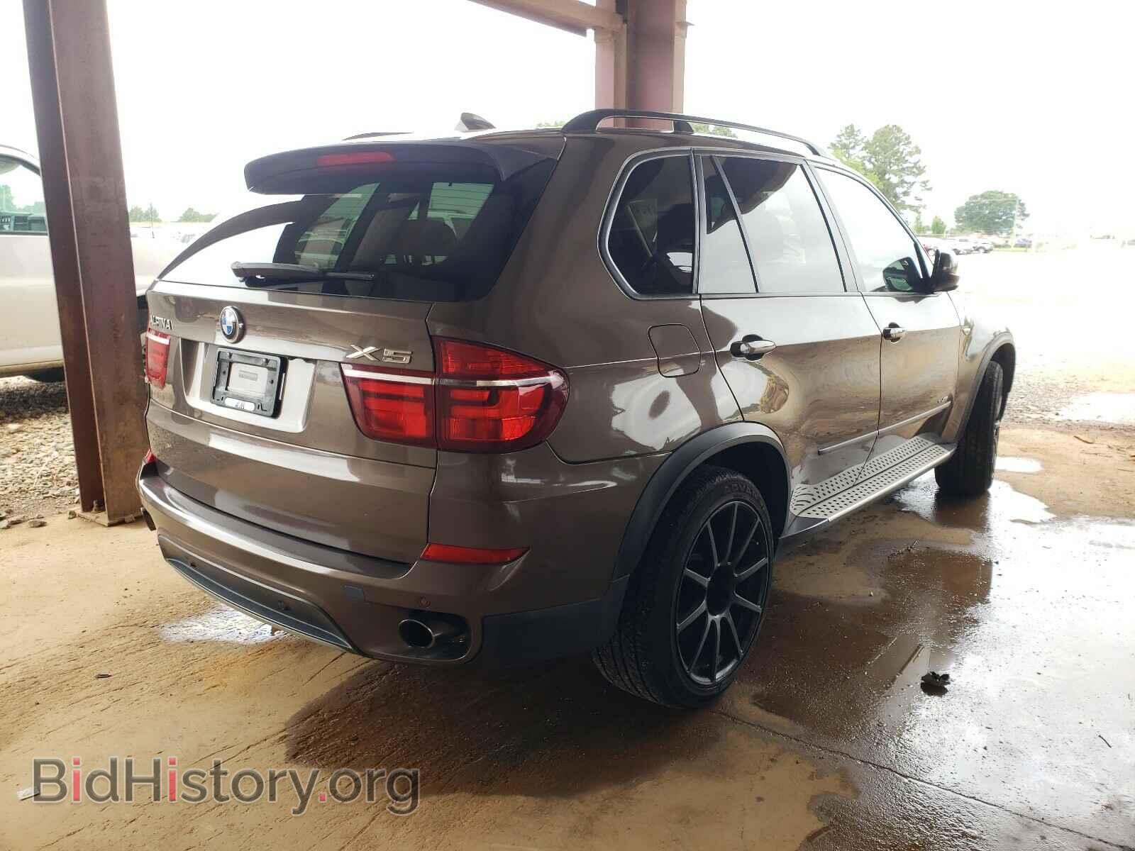 2011 BMW X5 - VIN: 5UXZV4C51BL401032 - Фото 4