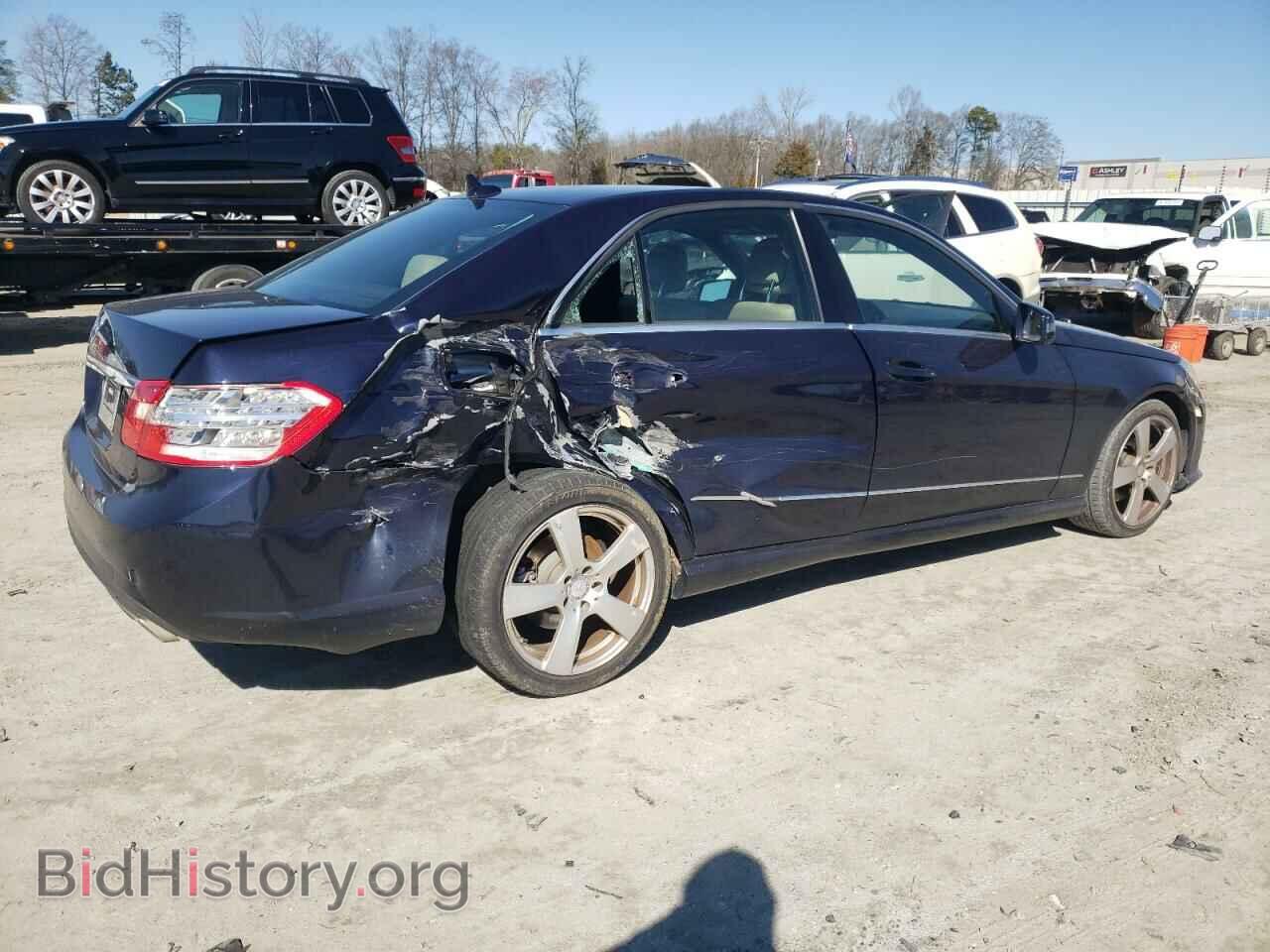 2011 MERCEDES-BENZ E-CLASS - VIN: WDDHF5GB3BA355348 - Фото 3