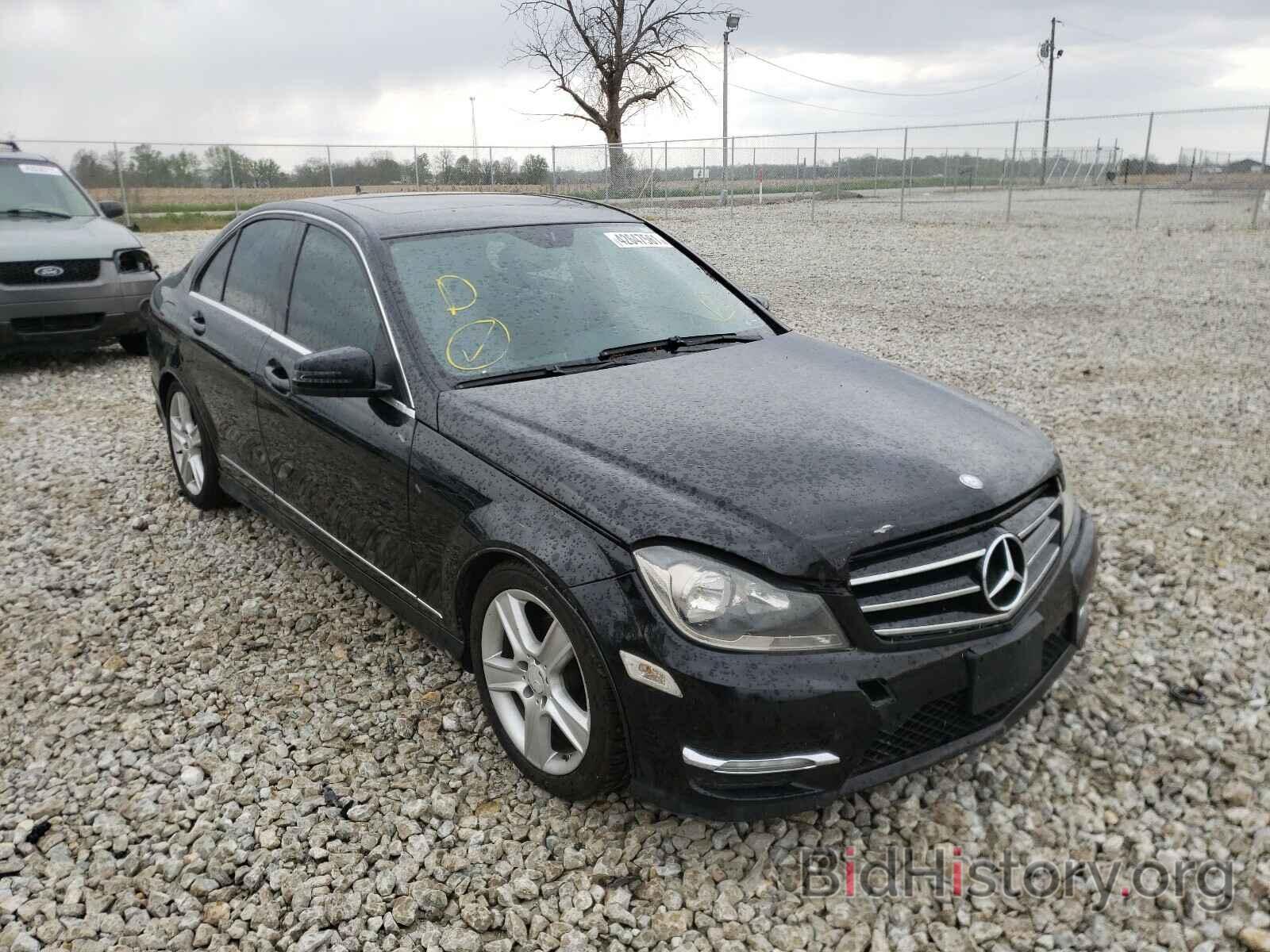 Фотография WDDGF8BB0CF918655 - MERCEDES-BENZ C CLASS 2012