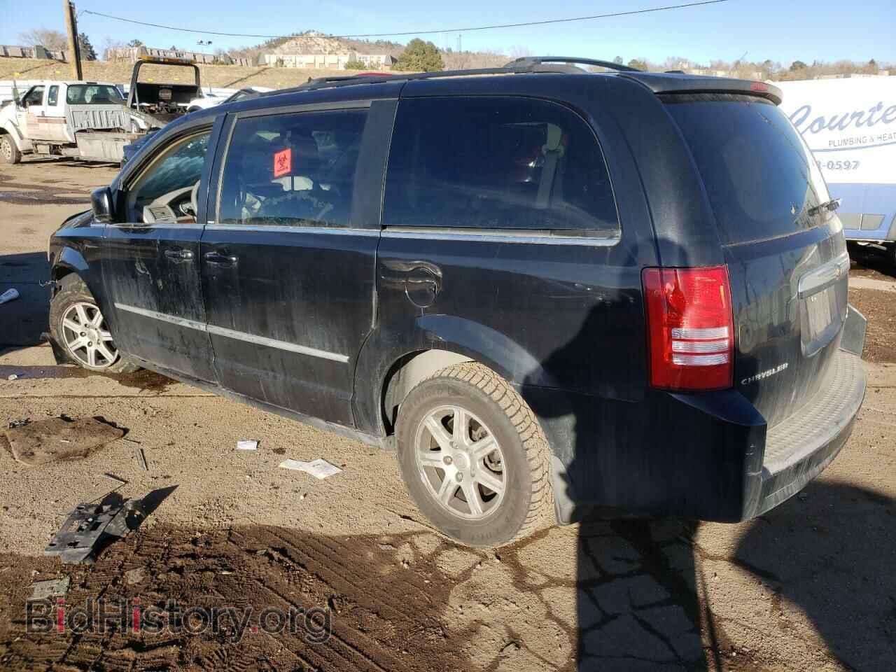 2010 CHRYSLER MINIVAN - VIN: 2A4RR5D15AR412767 - Фото 2