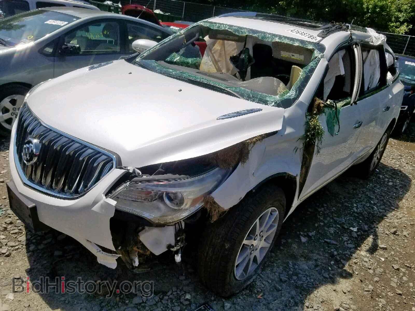 2017 BUICK ENCLAVE - VIN: 5GAKRBKD2HJ338565 - Фото 2