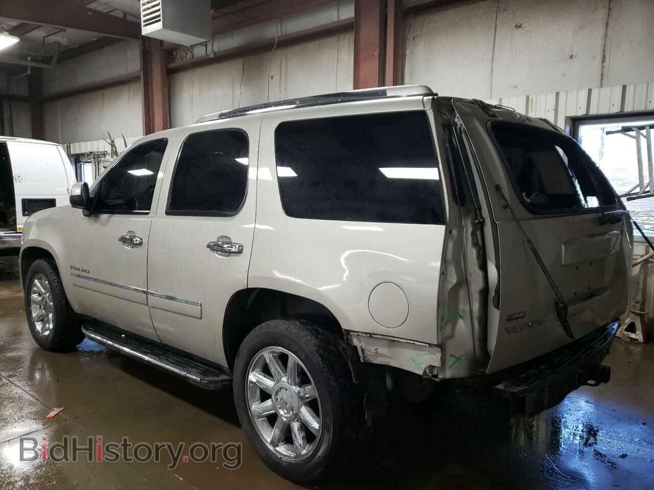 2009 GMC YUKON - VIN: 1GKFK03219R286830 - Фото 2