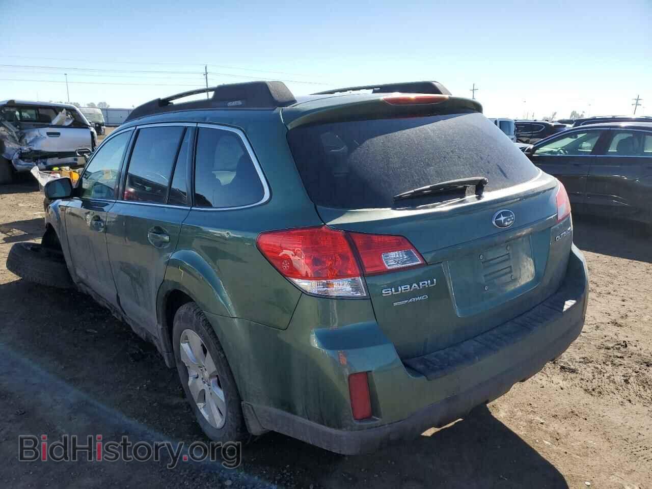 2011 SUBARU OUTBACK - VIN: 4S4BRCCC4B3372539 - Photo 2