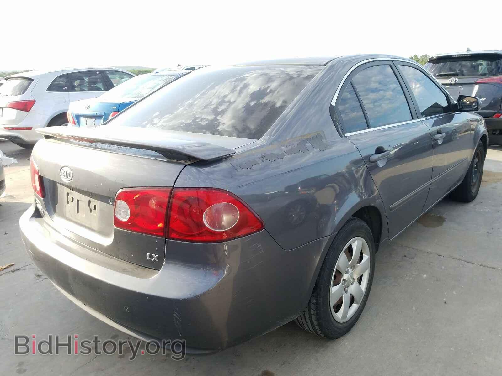 2007 KIA OPTIMA - VIN: KNAGE123275133074 - Фото 4