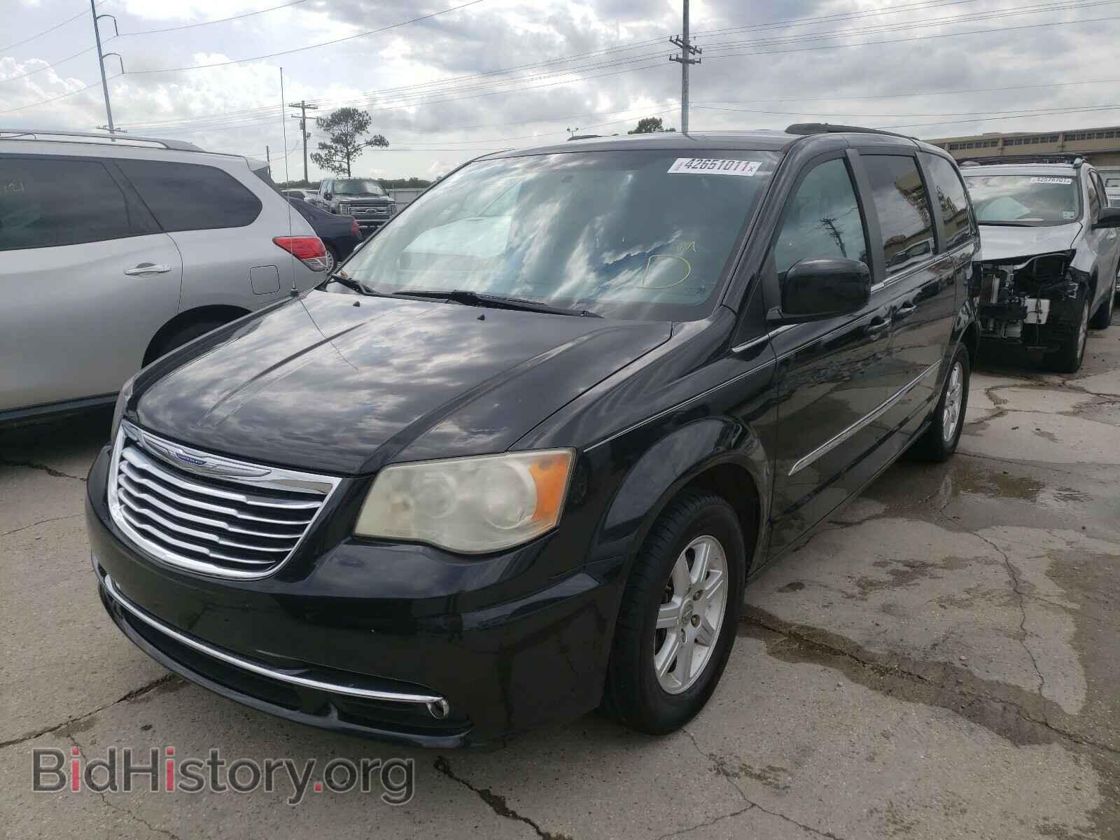 2011 CHRYSLER MINIVAN - VIN: 2A4RR8DG7BR640969 - Фото 2