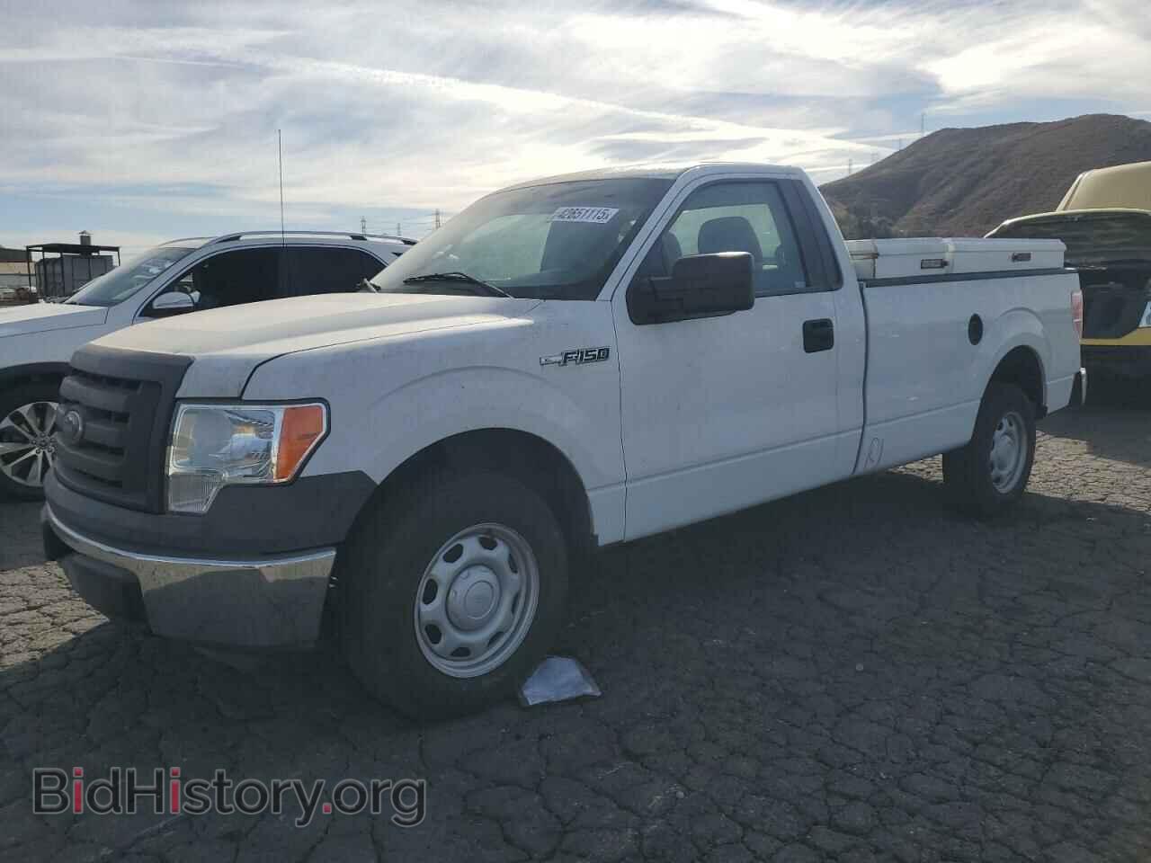 Photo 1FTNF1CF1BKD11910 - FORD All Models 2011