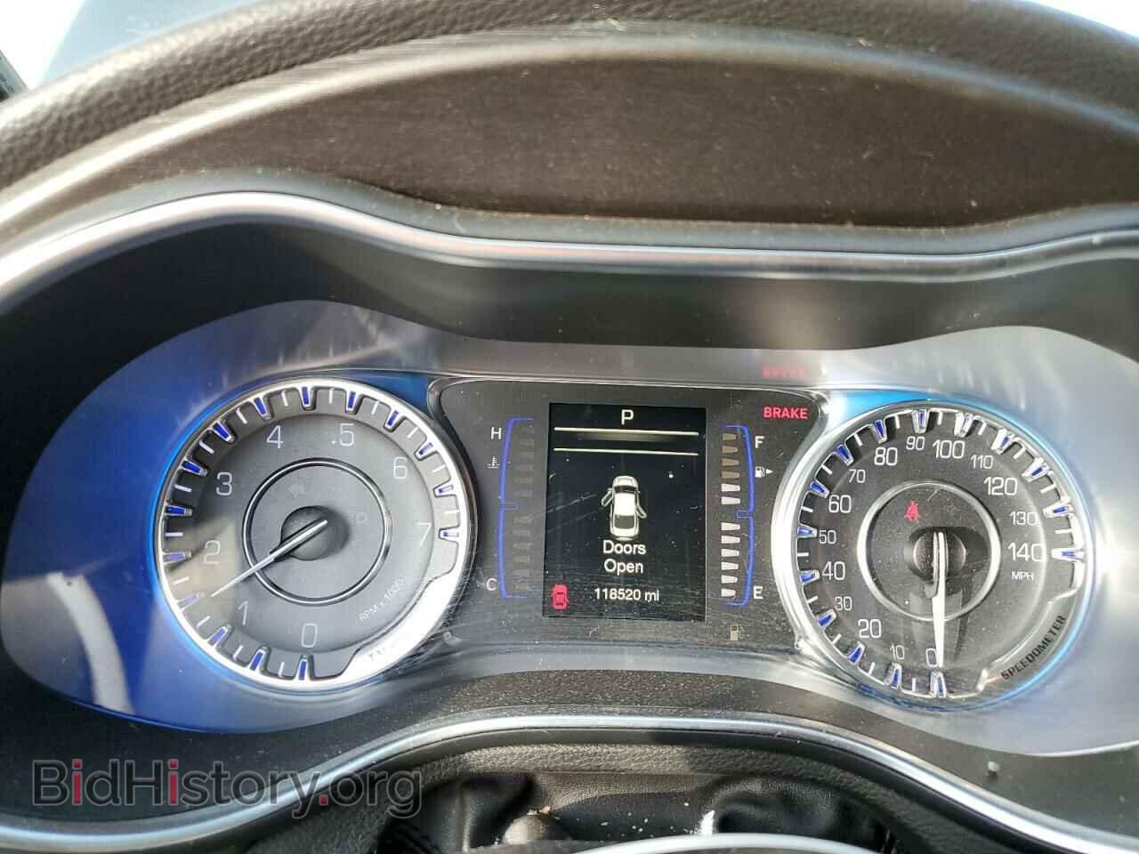 2016 CHRYSLER 200 - VIN: 1C3CCCAB7GN178169 - Фото 9
