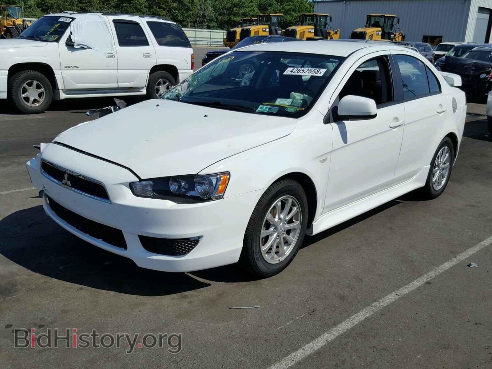 2011 MITSUBISHI LANCER - VIN: JA32U2FU9BU043054 - Фото 2