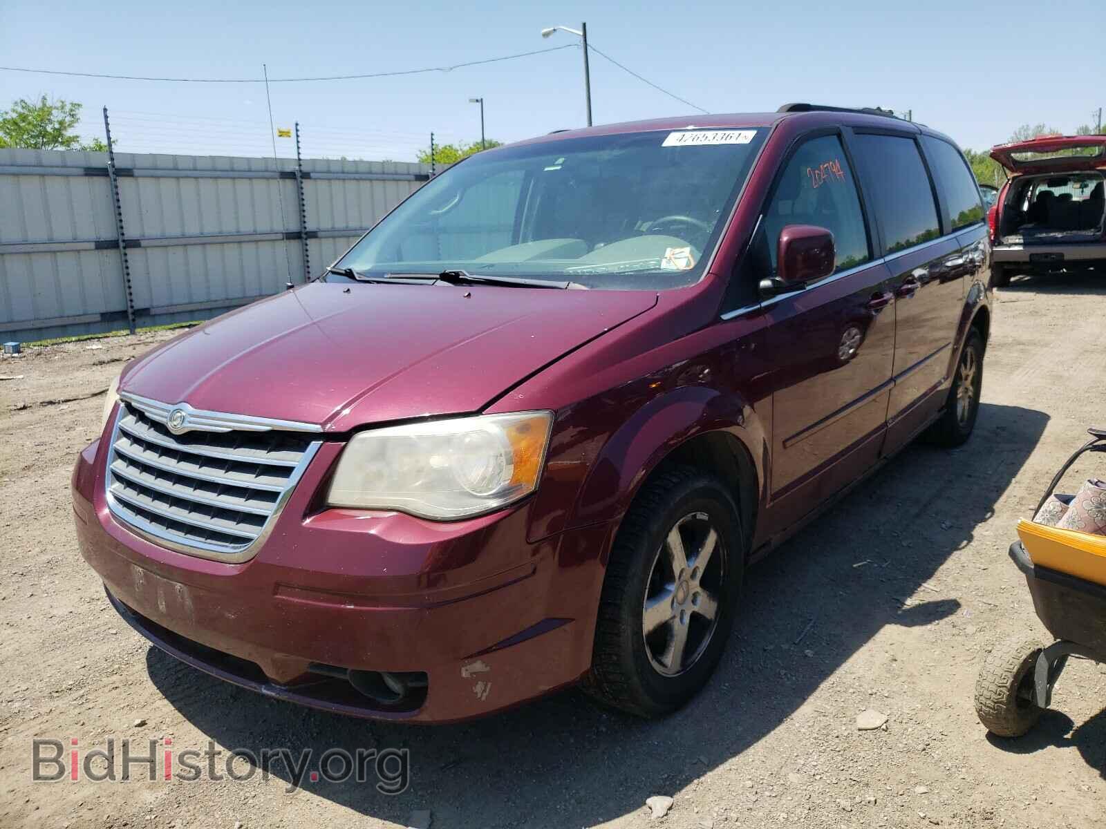 2008 CHRYSLER MINIVAN - VIN: 2A8HR54P18R841428 - Photo 2