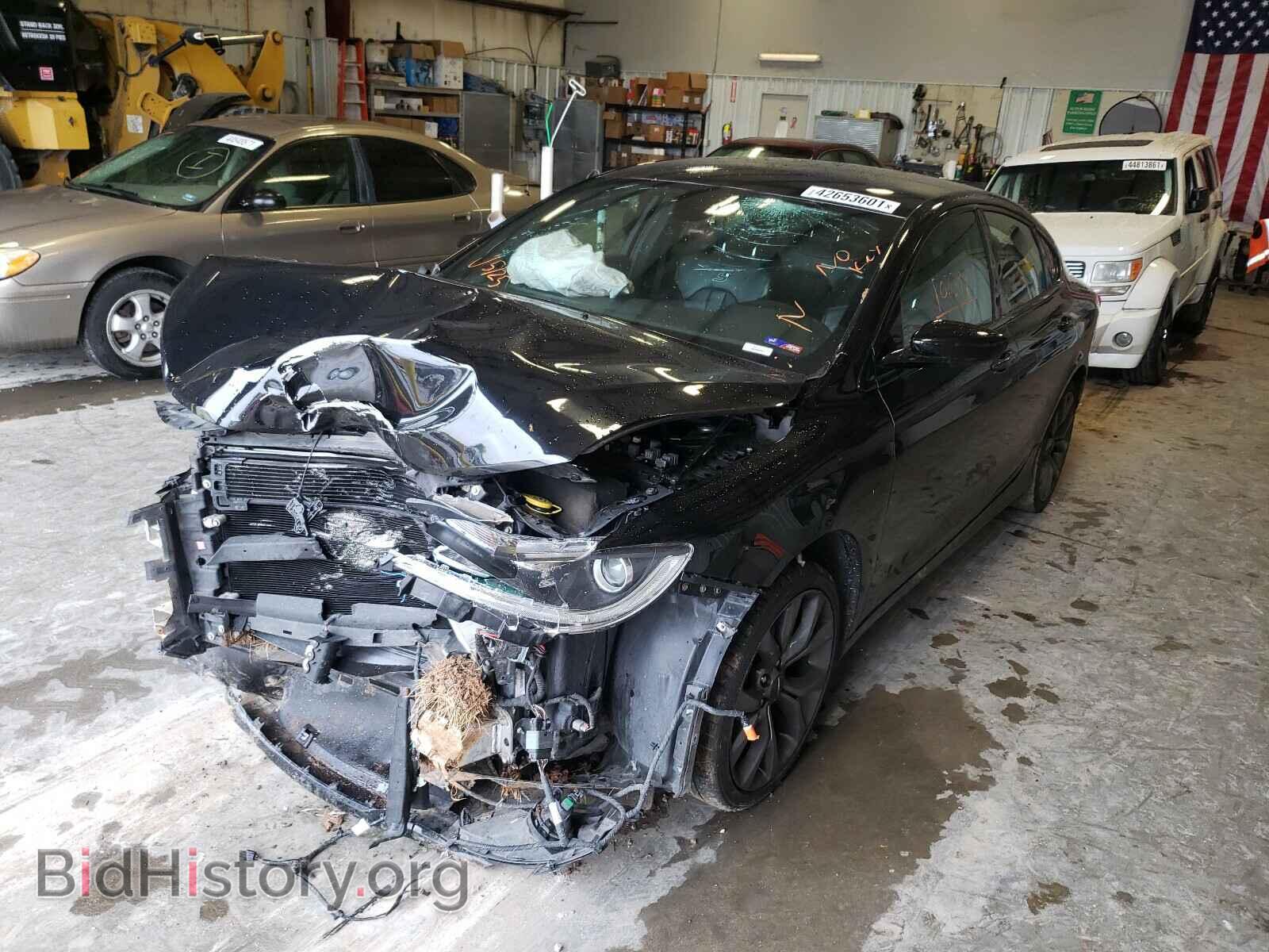 2016 CHRYSLER 200 - VIN: 1C3CCCBG2GN147602 - Фото 2