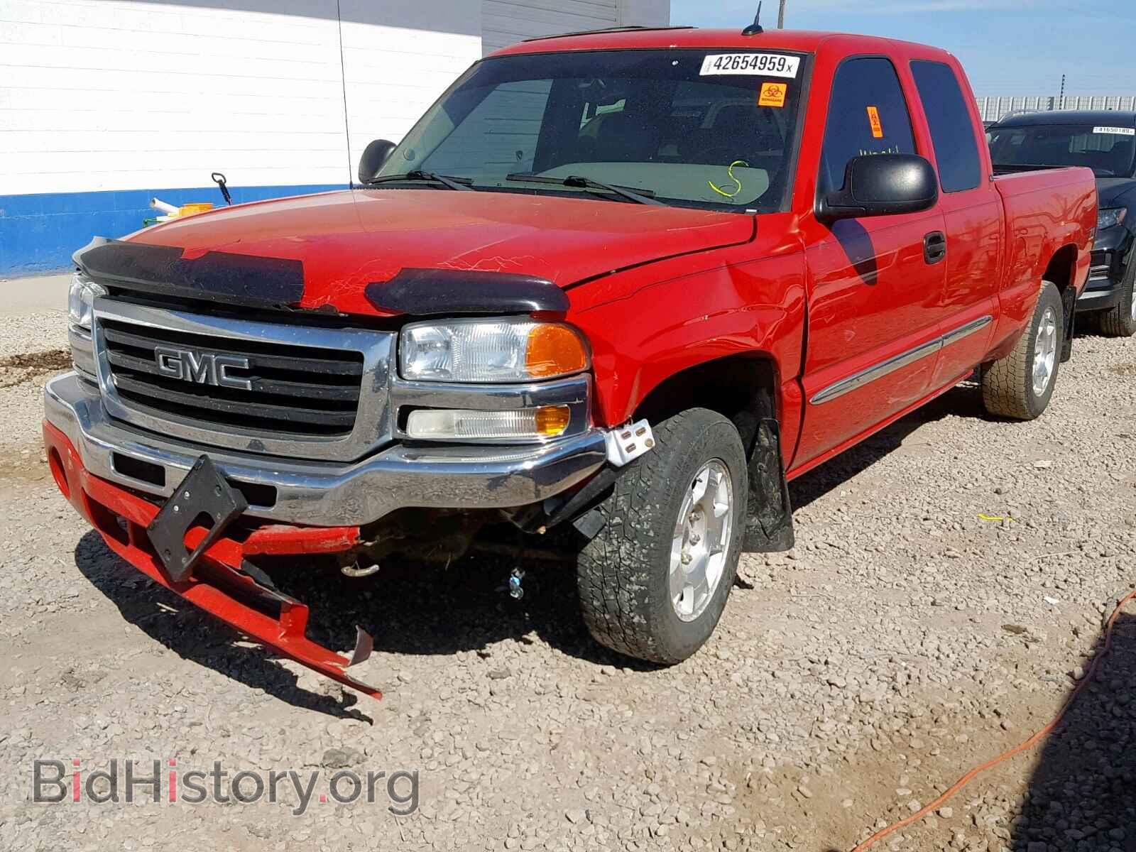 2004 GMC NEW SIERRA - VIN: 1GTEK19TX4E402491 - Фото 2