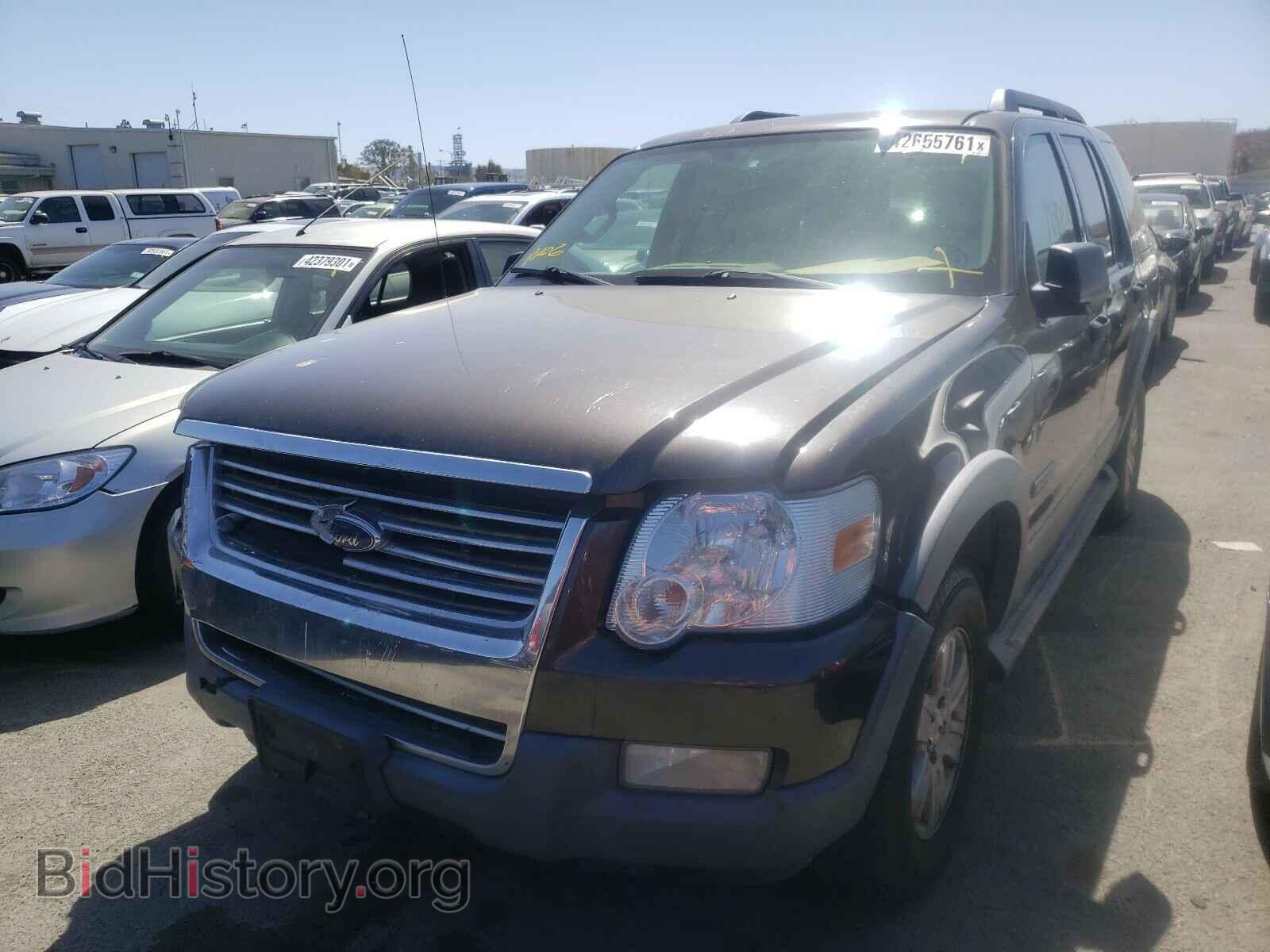 2006 FORD EXPLORER - VIN: 1FMEU73E36UB02240 - Фото 2