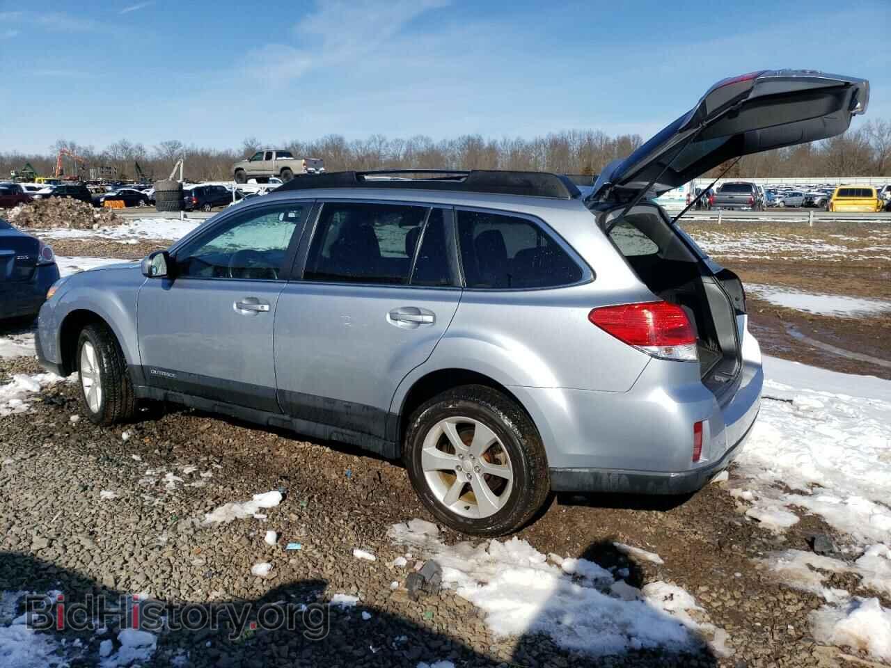 2013 SUBARU OUTBACK - VIN: 4S4BRBCC6D3323162 - Фото 2