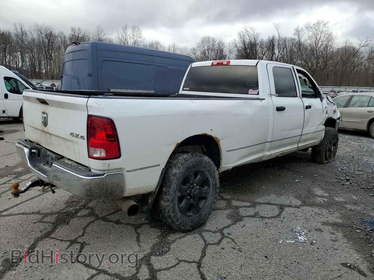 2014 RAM All Models - VIN: 3C6UR5HL3EG301472 - Фото 3