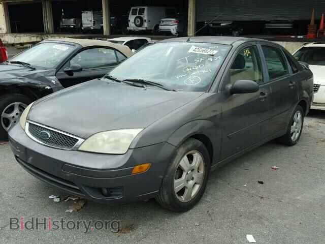 2005 FORD FOCUS - VIN: 1FAFP34N05W205907 - Фото 2