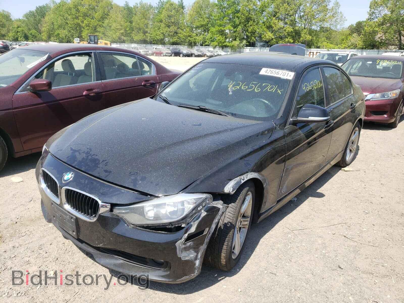 2013 BMW 3 SERIES - VIN: WBA3B5C56DF594721 - Фото 2