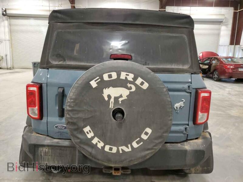 2021 Ford BRONCO (VIN 1FMDE5BH1MLA84414) — photo 6 of 12