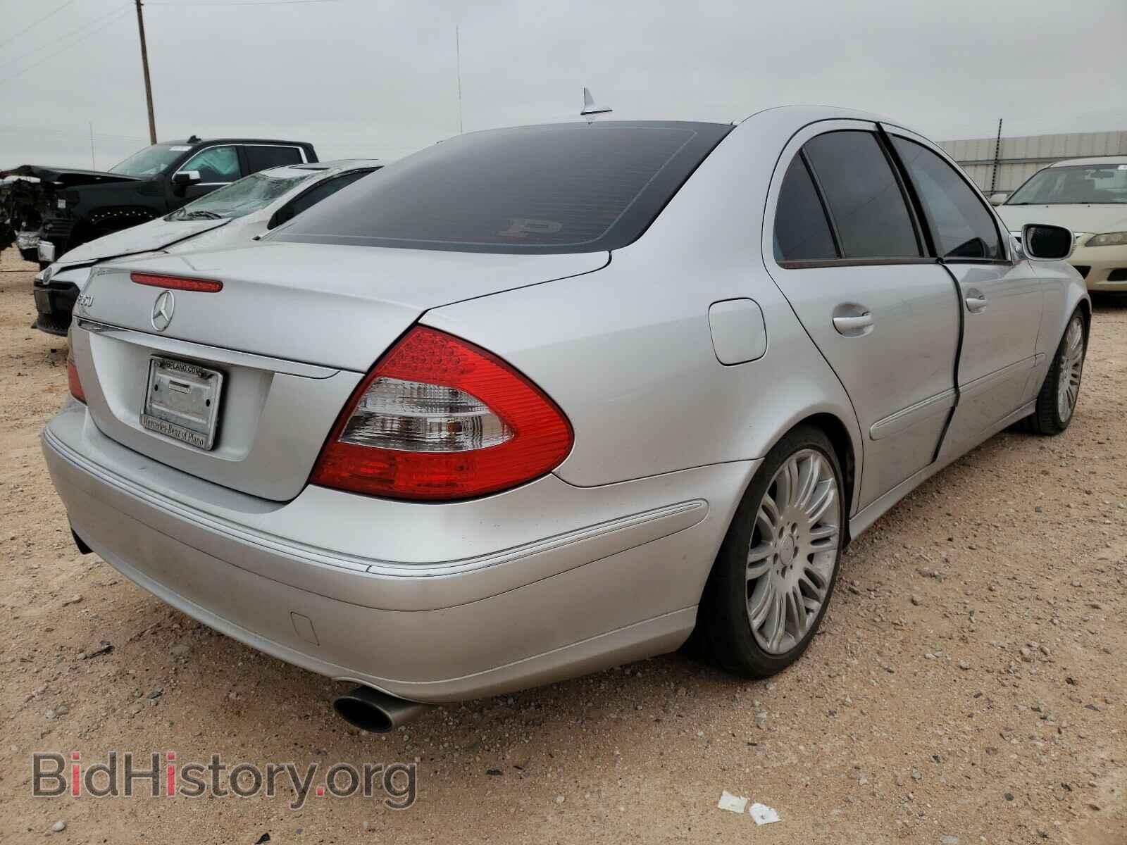 2007 MERCEDES-BENZ E CLASS - VIN: WDBUF56X97B042570 - Фото 4