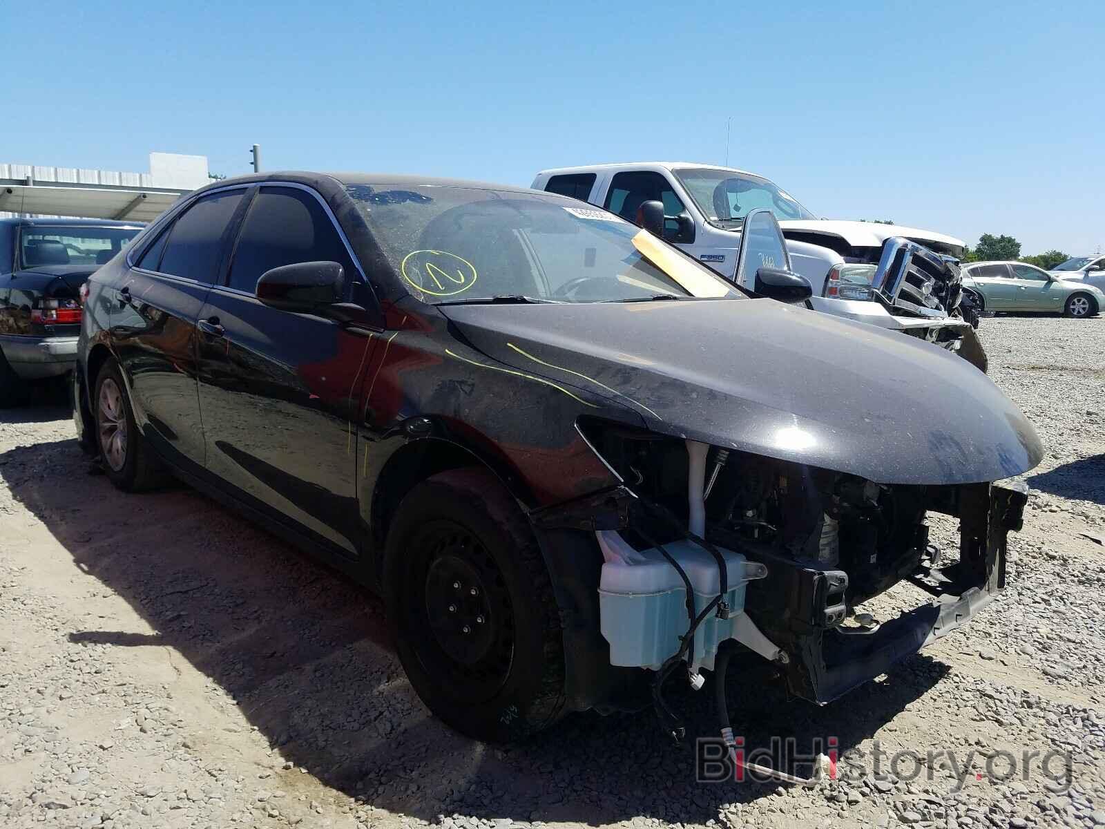 Photo 4T4BF1FK3FR511582 - TOYOTA CAMRY 2015