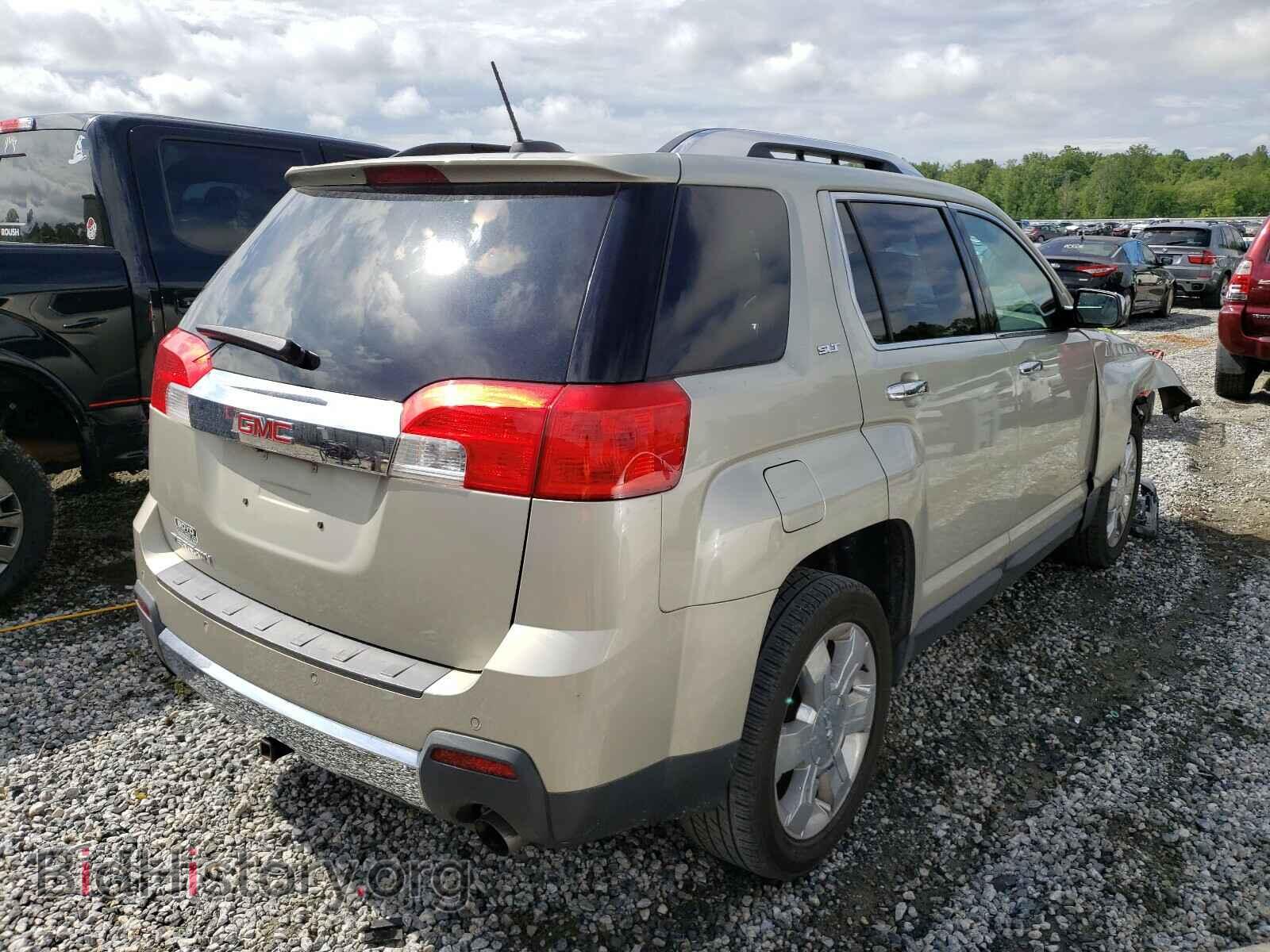 2015 GMC TERRAIN - VIN: 2GKFLTE38F6329829 - Фото 4