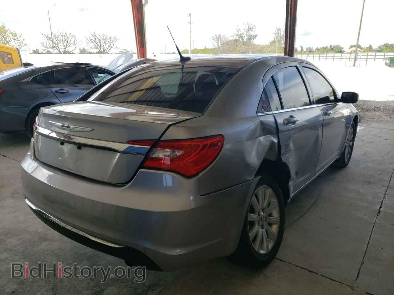 2013 CHRYSLER 200 - VIN: 1C3CCBBB4DN672218 - Фото 4