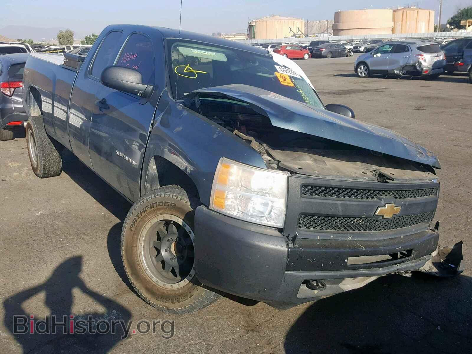 Фотография 1GCRKPE01BZ322924 - CHEVROLET SILVERADO 2011