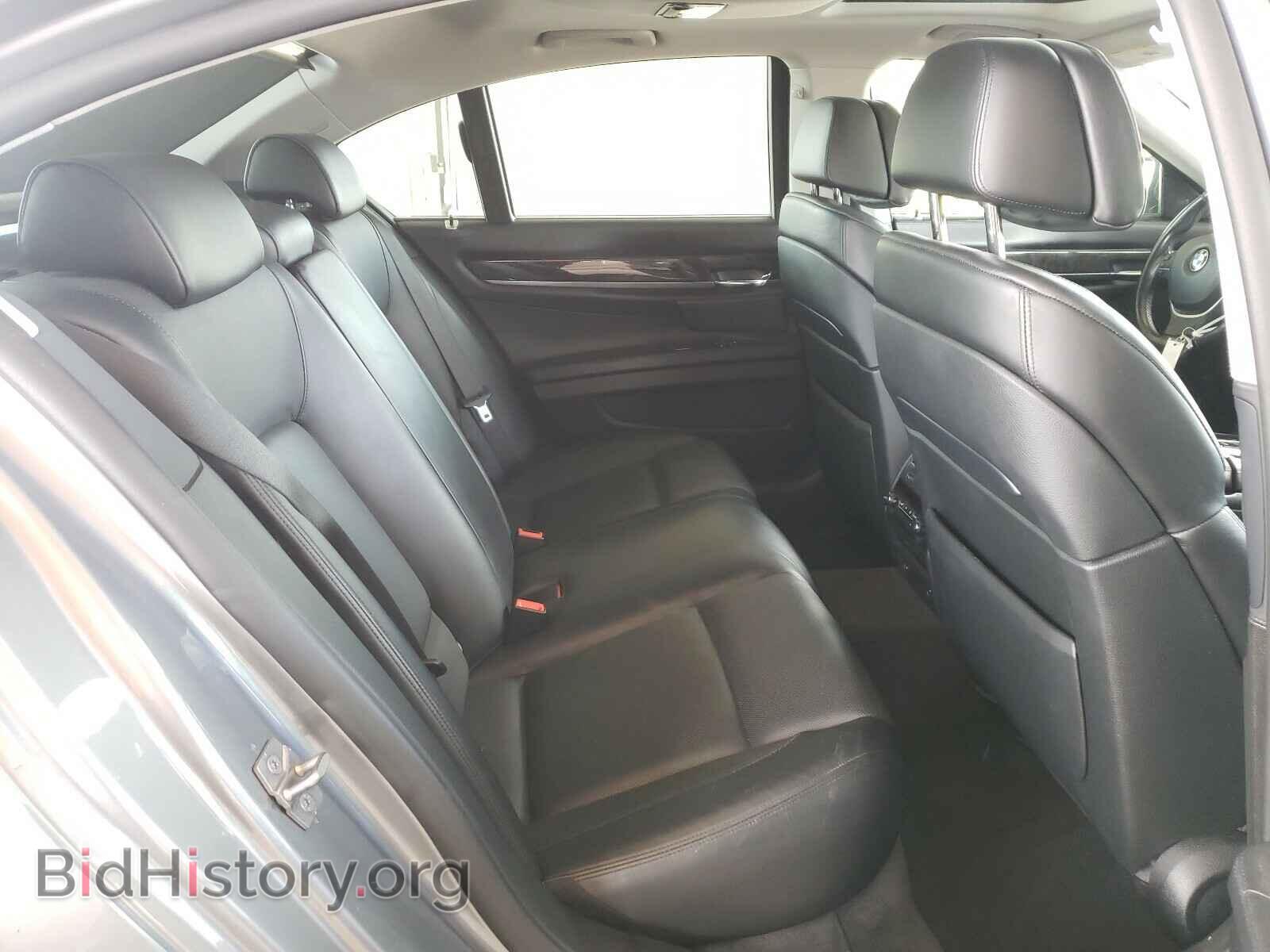 2012 BMW 7 SERIES - VIN: WBAKA8C54CDX01016 - Фото 6